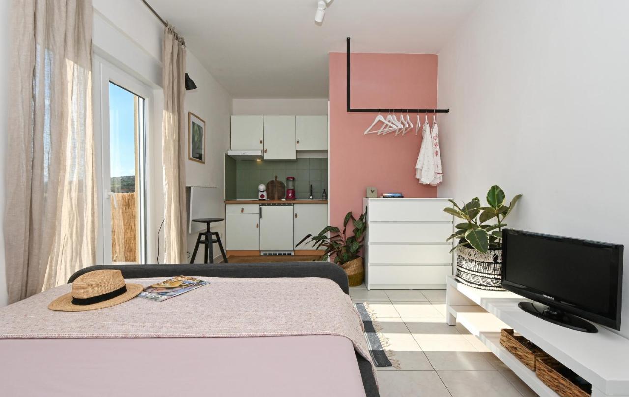 מילנה Dream Apartment Milna מראה חיצוני תמונה
